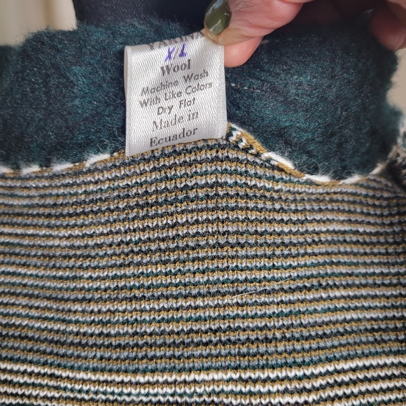 VINTAGE YARINA WOOL WOLF PRINT ZIP UP CARDIGAN - Picture 12 of 12